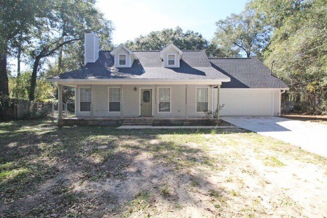 Building Photo - Spacious 3-Bed, 2.5-Bath Milton Home with Office, 2-Car Garage, Modern Kitchen, Primary Suite Dow...