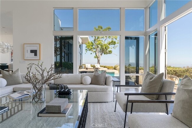 Foto del edificio - 1436 Summitridge Dr