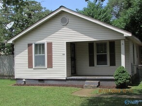 Building Photo - 1501 Mckinley Ave NE
