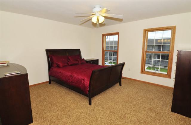 Foto del edificio - 2535 Leopold Way