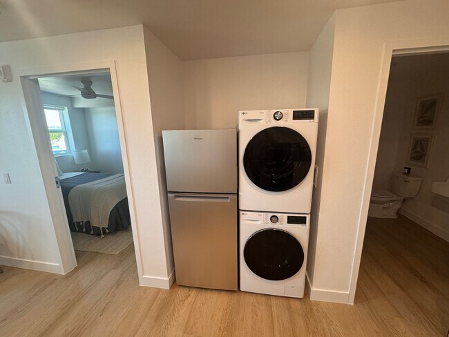 Foto del edificio - 4973 W 21st St