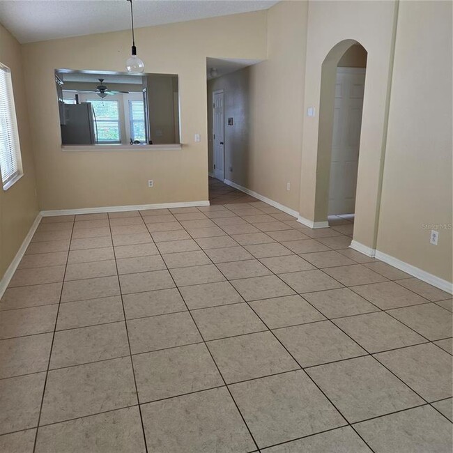 Building Photo - 27201 La Jolla Way