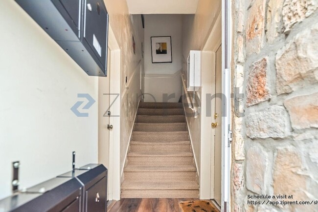 Foto del edificio - 1209 Campbell St