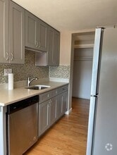 Building Photo - 31 Jones Terrace