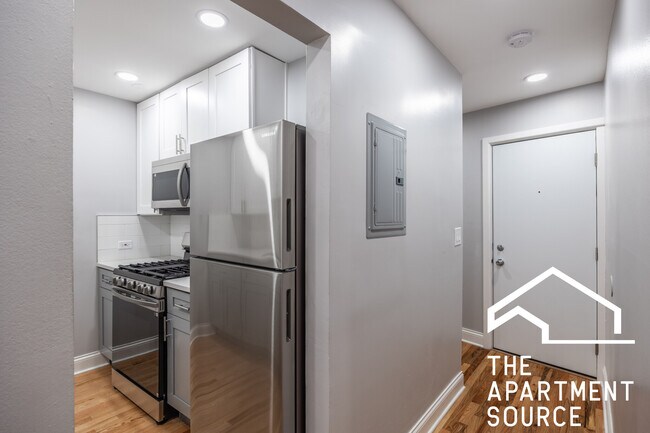 Foto del edificio - 6954 N Sheridan Rd