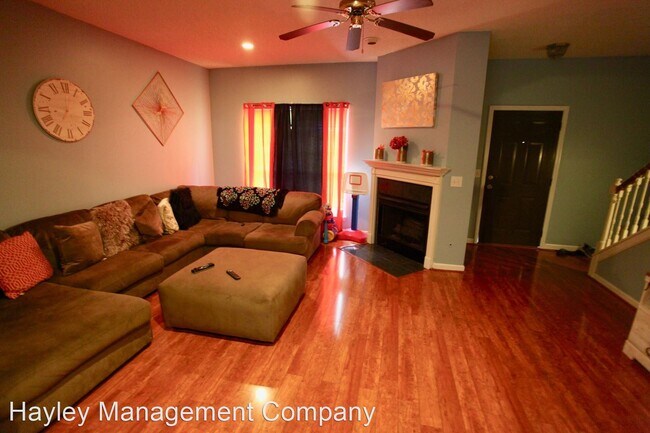 Building Photo - 504 Greentree Terrace