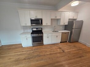 Building Photo - 5 Gardner Ter