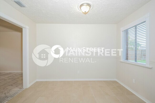 Foto del edificio - 115 Westwood Dr