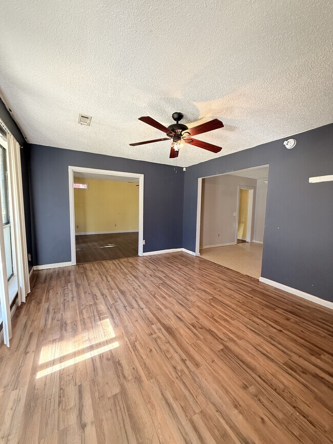 Foto del edificio - 610 18th St