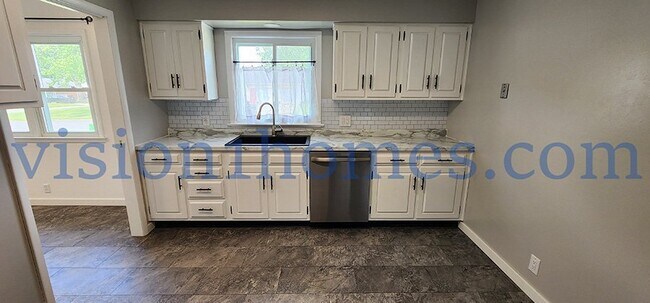 Foto del edificio - 913 W Murphy St