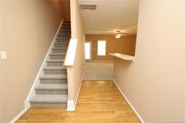 Foto del edificio - 3921 Volkswalk Pl