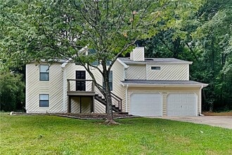 Building Photo - 4006 Maxanne Dr NW