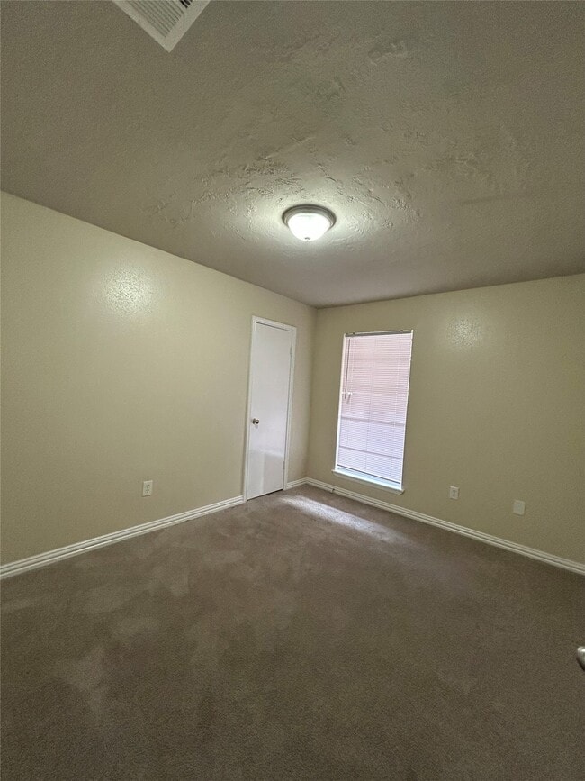 Building Photo - 16207 Camino Del Sol Dr