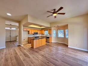 Building Photo - 1606 S Tulip St