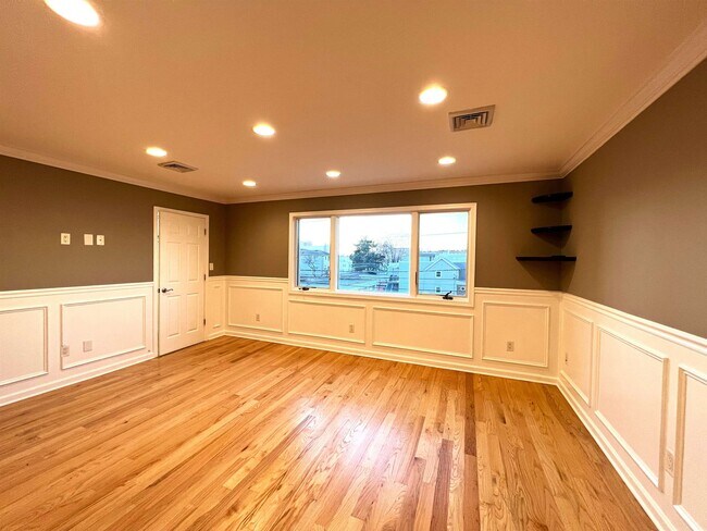 Foto del edificio - 192 Orient St