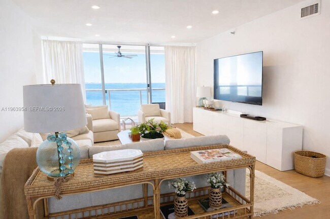 Foto del edificio - 1541 Brickell Ave