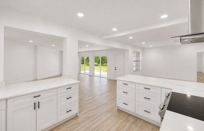 Photo - 12845 NW 2nd Ave House