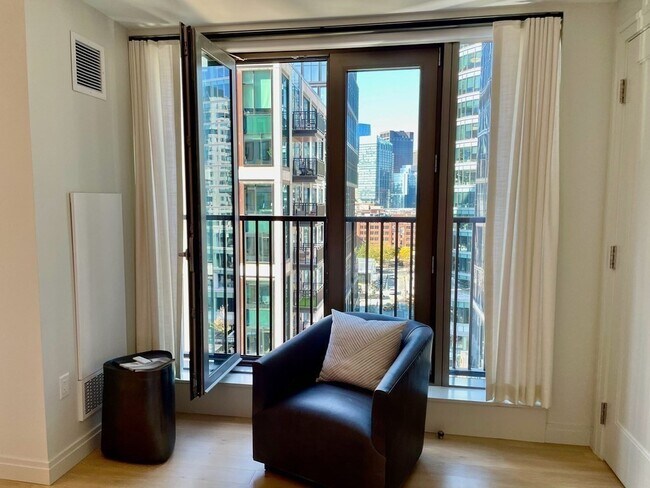 Foto del edificio - 135 Seaport Blvd