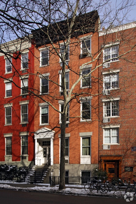 Building Photo - 61 St Marks Pl