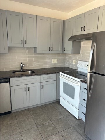 Foto del edificio - 140 Quincy Ave