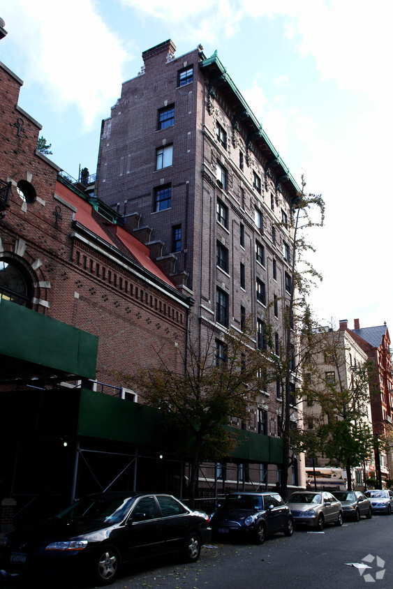 Building Photo - Casino Mansion Apartments