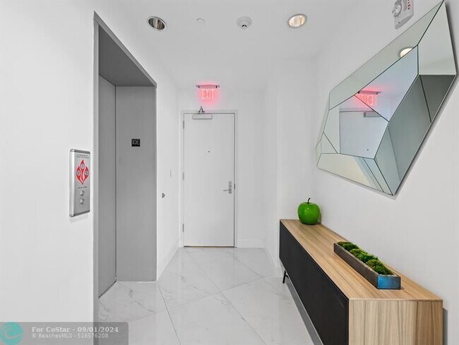 Building Photo - 701 N Fort Lauderdale Beach Blvd