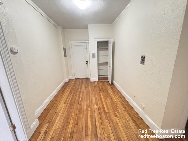 Foto del edificio - 1800 Commonwealth Ave