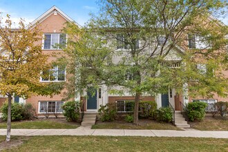 Building Photo - 726 Hanbury Dr