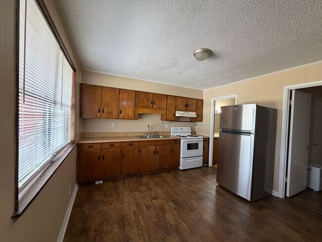 Foto del edificio - 956 Thompson Springs Rd SE