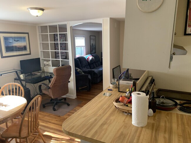 Foto del edificio - 3811 Greenleaf St