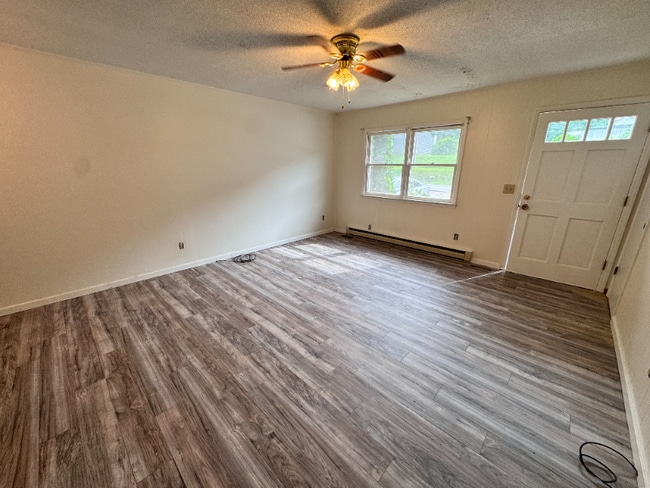 Building Photo - 459 Worley Rd