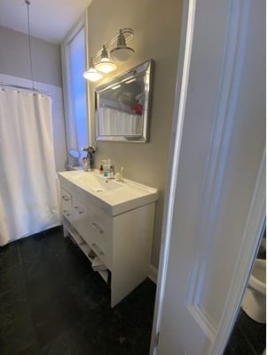 Building Photo - 8 Otis Pl