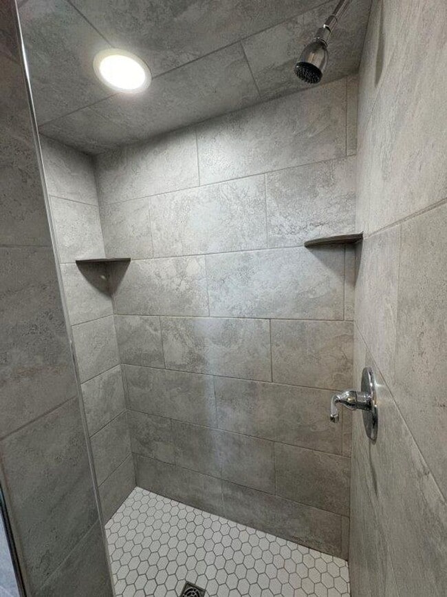 Photo - New paint, ready for move in, 3 bed 2 bath, 2 car in south OKC! House