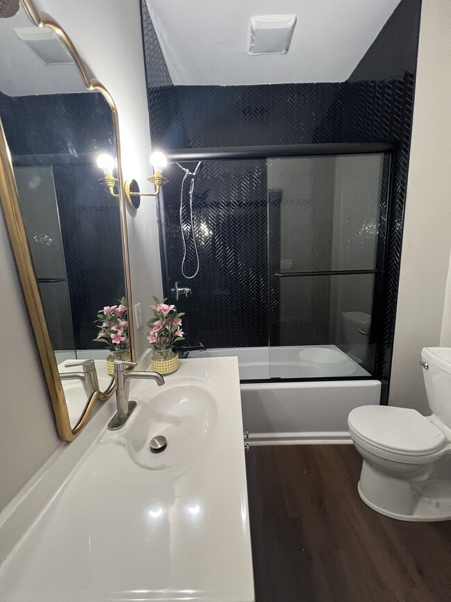 First floor full bath - 6 Bangor St