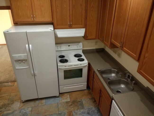 Building Photo - 6606 Scattergood Ln