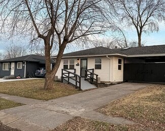 Building Photo - 141 Briarmoor Ln