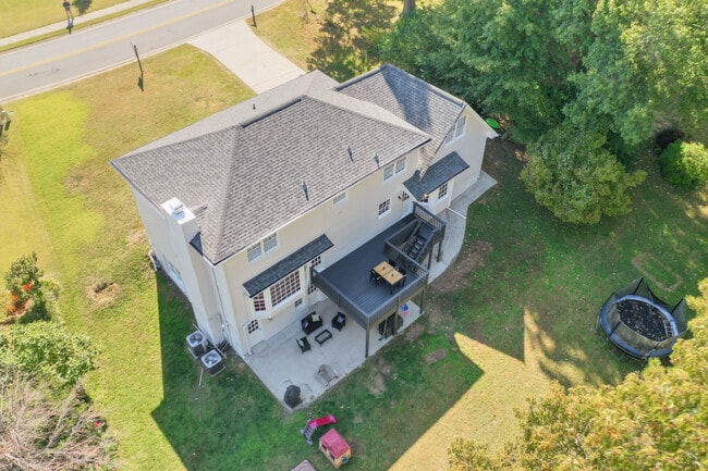 Building Photo - 3145 Indian Hills Dr