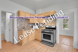 Building Photo - 2229 Miner St