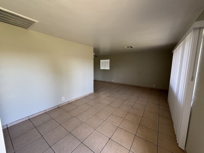 Foto del edificio - Central Phoenix 3br House