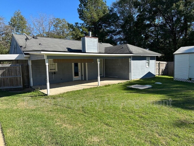 Building Photo - 776 Lee Rd 222