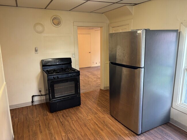 Foto del edificio - 632 Blair Ave