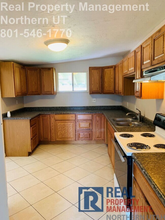 Foto del edificio - 3 Bed 1 Bath Ogden Home