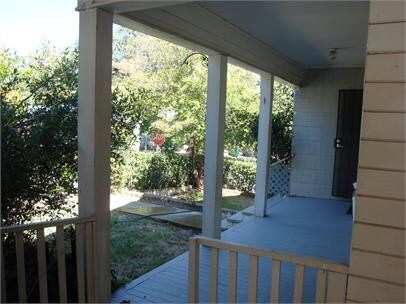 Building Photo - 38 N Poplar St