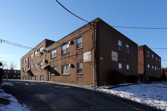 Building Photo - Mayfair Garden Apartments