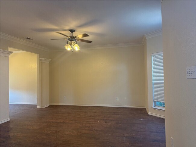 Foto del edificio - 1438 Kingsley Dr