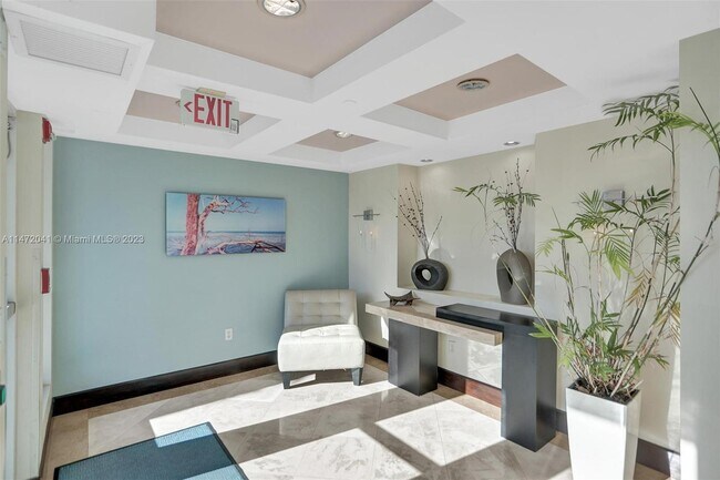 Foto del edificio - 7600 Collins Ave