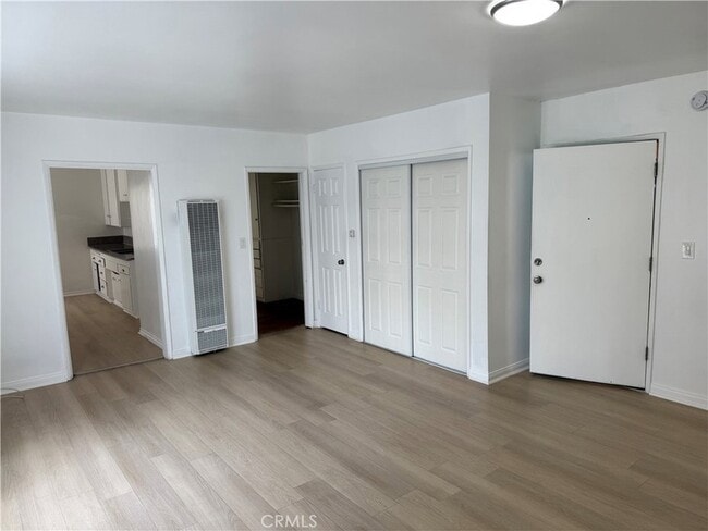 Photo - 749 S Berendo St Apartment