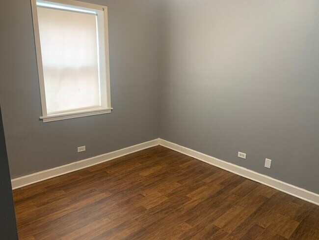 Foto del edificio - 3536 W Monroe St