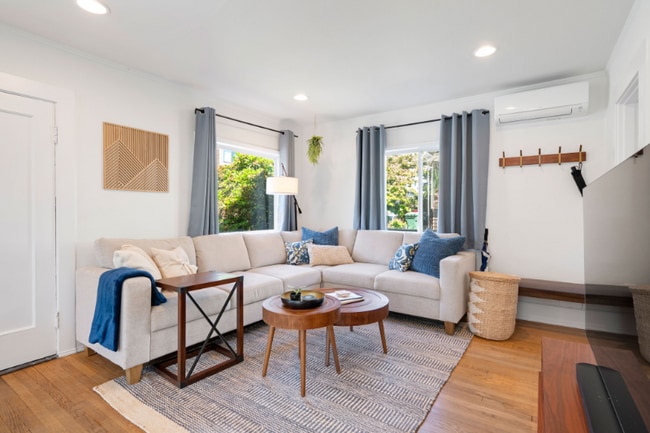 Photo - 811 NE 63rd St House