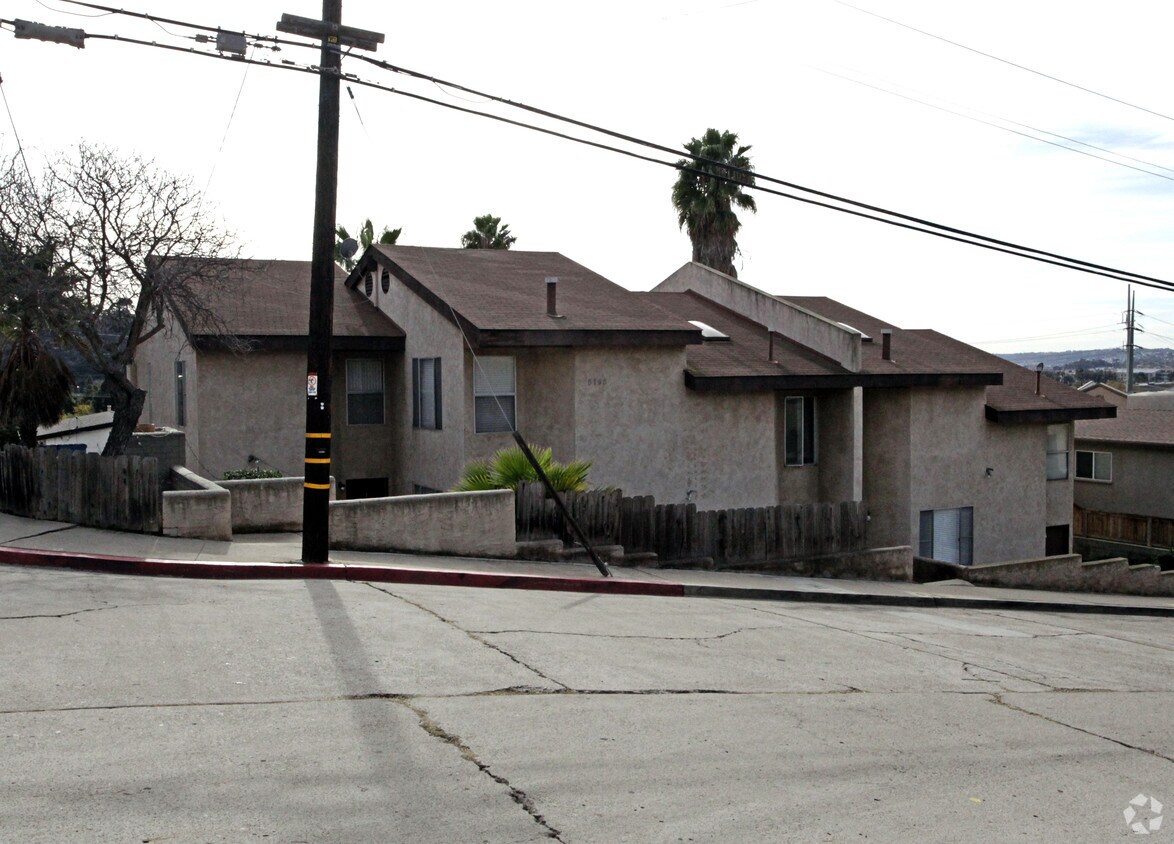 Building Photo - 5765 Lauretta St